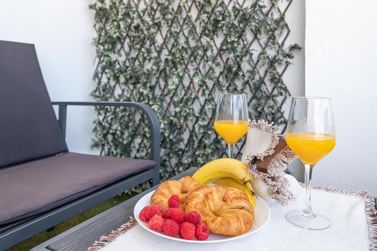 شقة Sunshine Balcony- La Caleta كاليتا دي فيليز المظهر الخارجي الصورة